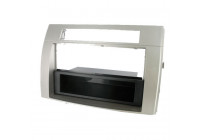 ISO mounting panel suitable for Toyota