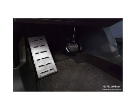 Avisa Steel Footrest suitable for Skoda Enyaq iV 2020-, Image 2