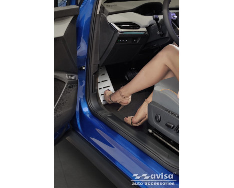 Avisa Steel Footrest suitable for Skoda Enyaq iV 2020-, Image 3