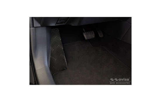 Avisa Steel Footrest suitable for Toyota Corolla Cross 2022-