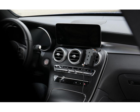 Apple iPhone 13/14/ Pro, Active holder with 12V USB SIG plug, Image 3