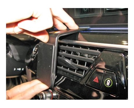 ProClip - BMW 5-Series G30,G31 2018- / 6-Series GT G32 2017-2019 Center mount, Image 3