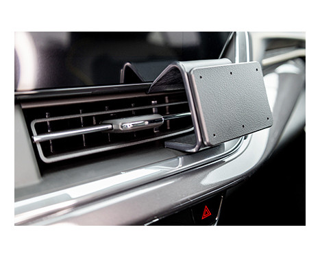 ProClip - Chevrolet Trax 2024-2024 (Angled mount), Image 3