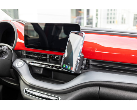 Proclip Fiat 500 E 2024-2025 (Angled mount), Image 3