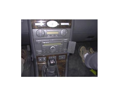 ProClip - Ford Mondeo 2004-2007 Angled mount, Low