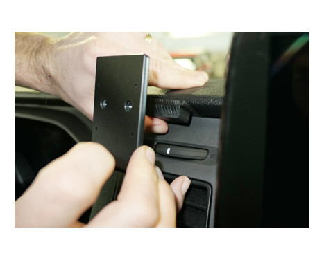 ProClip - Ford Transit / Tourneo Custom 2019->Center mount, Image 4