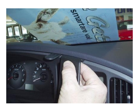 ProClip - Hyundai Elantra 2004-2006 Center mount, Image 3