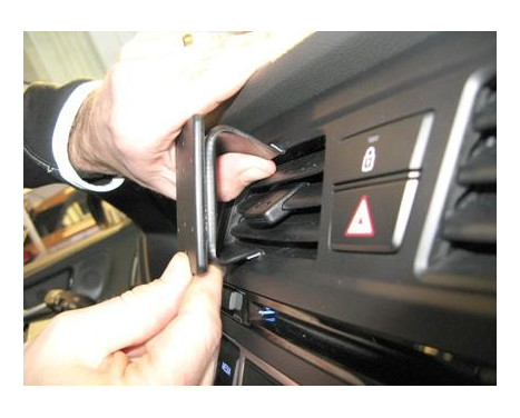 ProClip - Hyundai i20 2015-2018 Center mount, Image 4