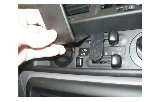 ProClip - Isuzu Rodeo 2003-2004 Center mount, Image 3