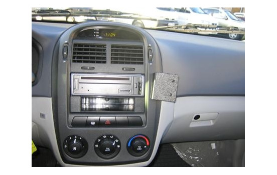 ProClip - Kia Cerato 2005-2009 Angled mount
