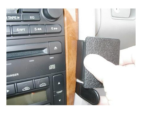 ProClip - Kia Opirus 2003-2007 Angled mount, Image 3