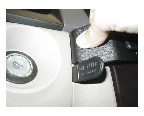 ProClip - Kia Sorento 2002-2007 Center mount, Image 3