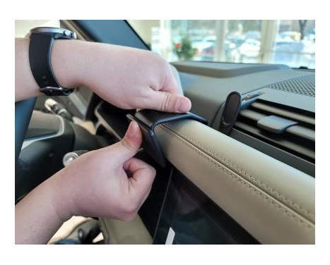 ProClip - Land Rover Defender 2020-2022 Center mount, Image 2