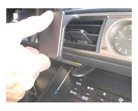 ProClip - Lexus IS Convertible / IS Series 2016-2020 / RC Series 2014 - Center mount, Image 4