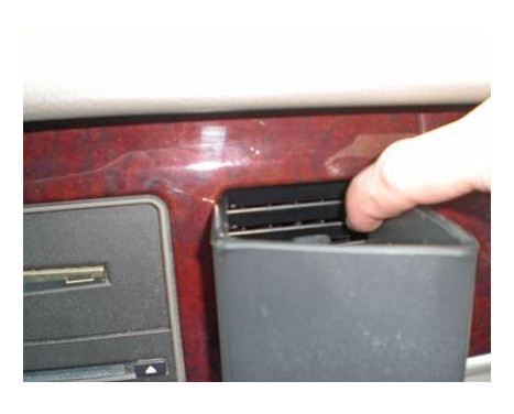 ProClip - Lincoln Town Car 2003-2011 Angled mount, Image 2