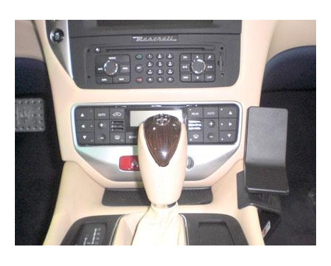 ProClip - Maserati Grand Turismo S 2012-2017 Angled mount