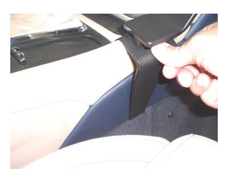 ProClip - Maserati Grand Turismo S 2012-2017 Angled mount, Image 2