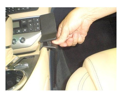 ProClip - Maserati Grand Turismo S 2012-2017 Angled mount, Image 3