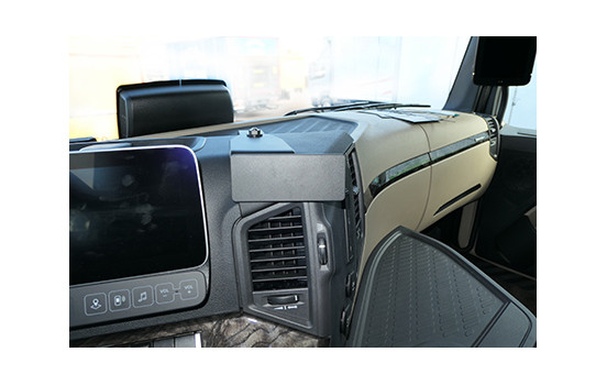 ProClip - Mercedes Benz Actros 5 / Arocs 2020-> Center Mount Extra strong, Image 2