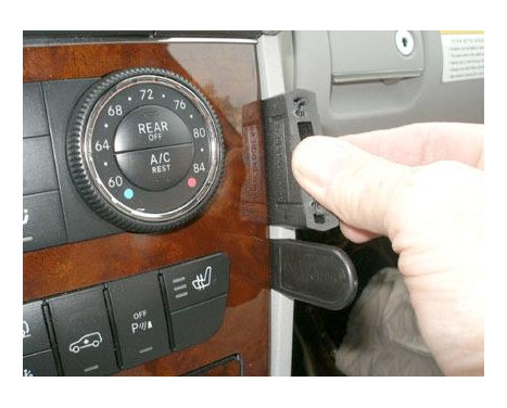 ProClip - Mercedes Benz GL-Class 2006-2012 Angled mount, Image 3