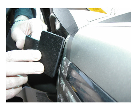 ProClip - Nissan Titan 2004-2007 Center mount, Image 4