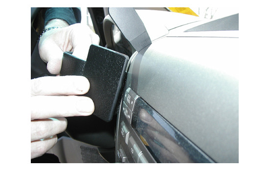 ProClip - Nissan Titan 2004-2007 Center mount, Image 4