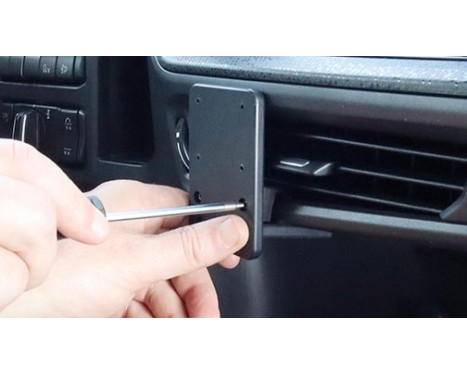 ProClip - Scania R-Series 2025-> / S-Series 2025-> Center mount, Image 3