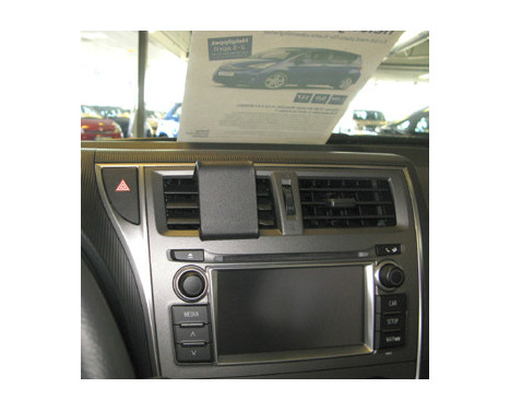 ProClip - Subaru Trezia 2011-2014- Toyota Verso S 2011-2016 Center mount