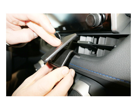 ProClip - Toyota RAV 4 2019 - Center mount, Image 4