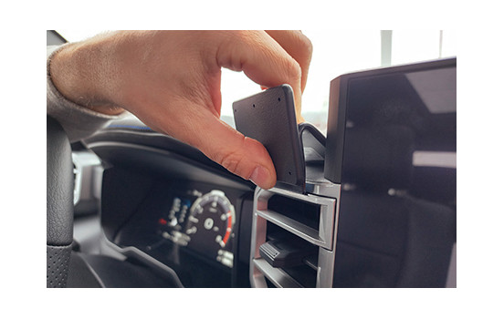 ProClip - Toyota Tundra 2022-2023 Angled mount, Image 3
