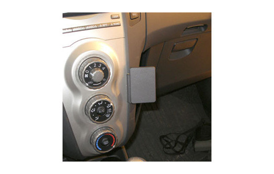 ProClip - Toyota Yaris 2006-2011 Angled mount