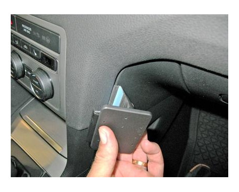 ProClip - Volkswagen Golf Sportsvan 2015 - Angled mount, Image 5