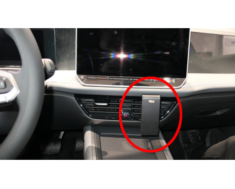 ProClip - Volkswagen Passat 2024 - Center mount