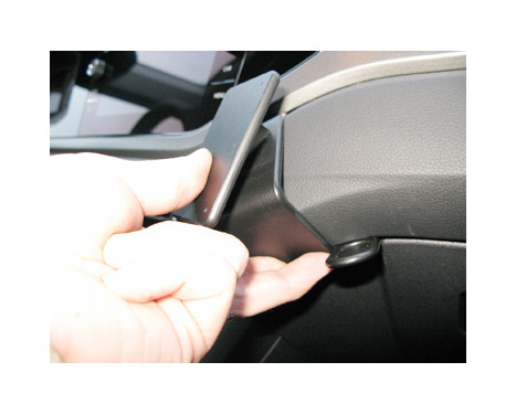 ProClip - Volkswagen Polo 2018 - Center mount, Image 3