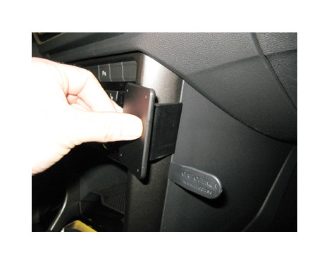 ProClip - Volkswagen T-Roc 2018 - Angled mount, Image 4