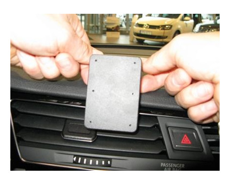 ProClip - Volkswagen Touran 2016 - Center mount, Image 4