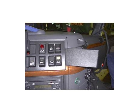 ProClip - Volvo FH Series / NH Series 2003-2007 Reinforced Center mount