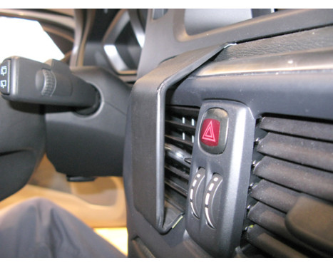 ProClip - Volvo V40 2013-2020 Center mount, Image 6