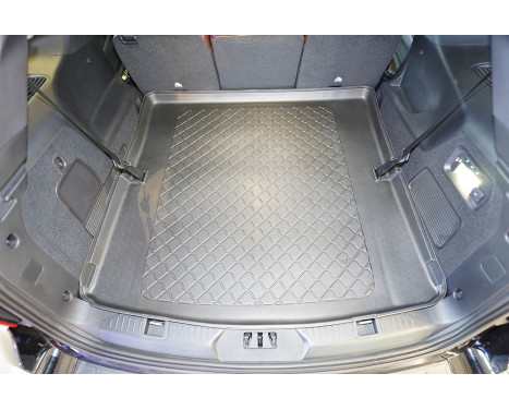 Boot liner suitable for Ford Explorer VI Plug-in-Hybrid 2020+, Image 4