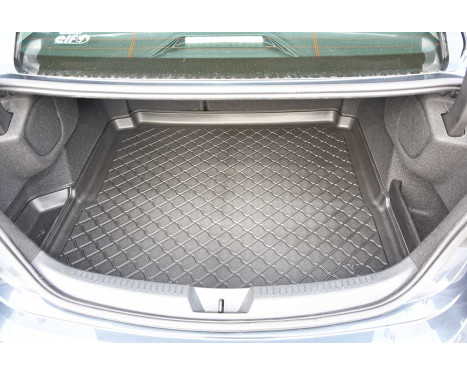 Boot liner suitable for Renault Megane GrandCoupé 2017+, Image 5