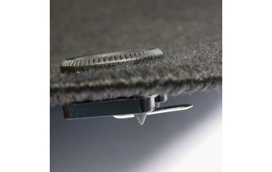 Auto clamps, Image 2