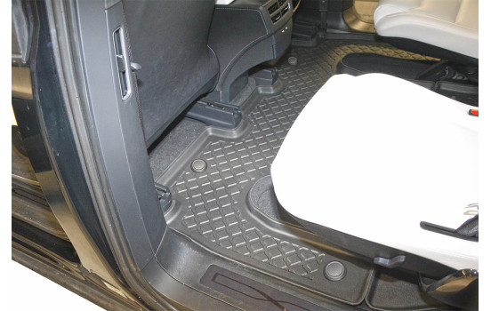 Rubber mat suitable for 2nd row Tesla Model, Image 2
