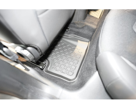 Rubber mats suitable for Fiat 600 / Alfa Romeo Junior / Jeep Avenger (Hybrids) 2024-, Image 6