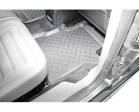 Rubber mats suitable for Ford Grand Tourneo Connect II 2014-2022, Image 7