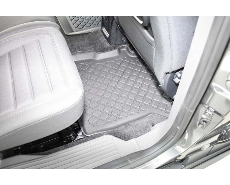 Rubber mats suitable for Ford Grand Tourneo Connect II 2014-2022, Image 8