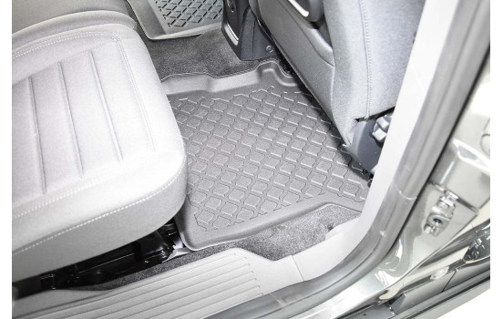 Rubber mats suitable for Ford Grand Tourneo Connect II 2014-2022, Image 8
