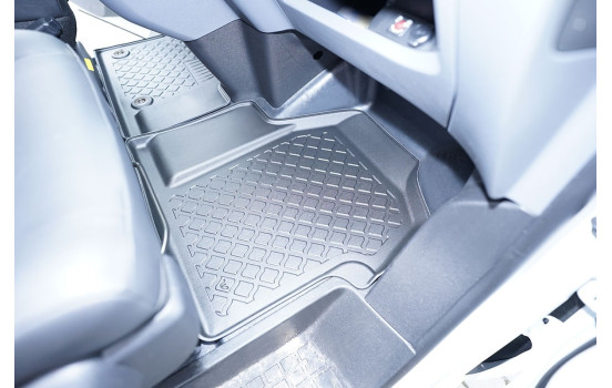 Rubber mats suitable for Jumpy / Expert / ProAce / Vivaro 2016+ (incl. Electric), Image 4