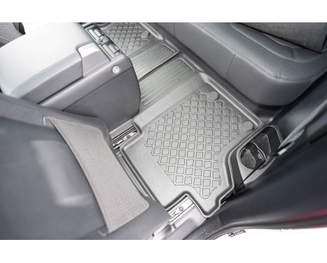 Rubber mats suitable for Land Rover Defender 90 (L663) 2020-, Image 5