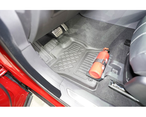 Rubber mats suitable for Land Rover Range Rover Velar 2020+ (incl. Plug-In Hybrid), Image 3