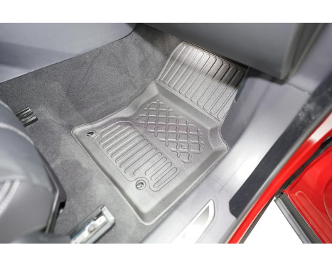 Rubber mats suitable for Land Rover Range Rover Velar 2020+ (incl. Plug-In Hybrid), Image 4